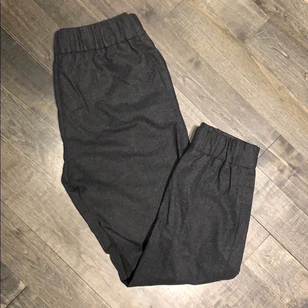 Aritzia Wilfred pants